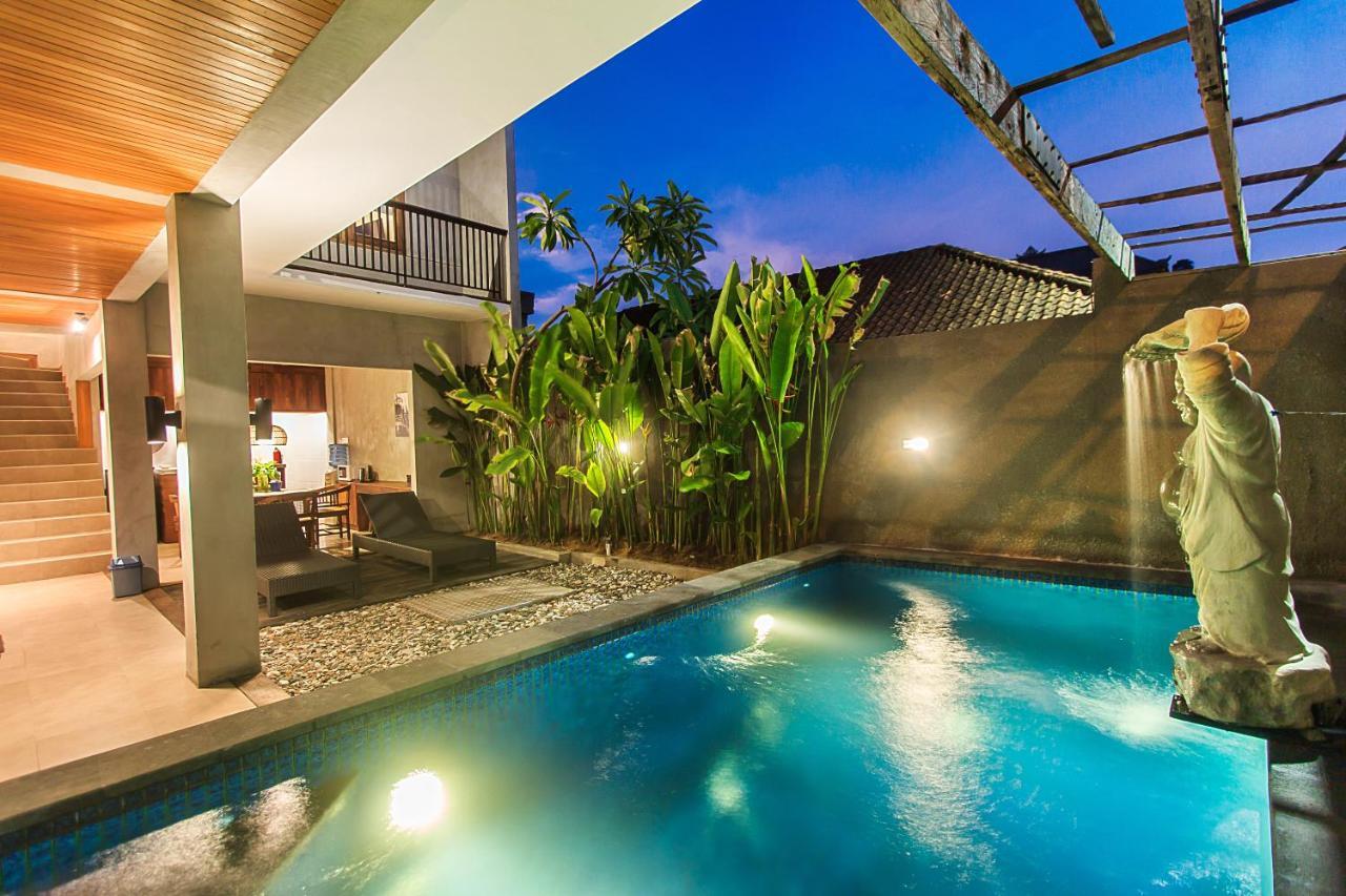 Kuta Legian Villa Esterno foto